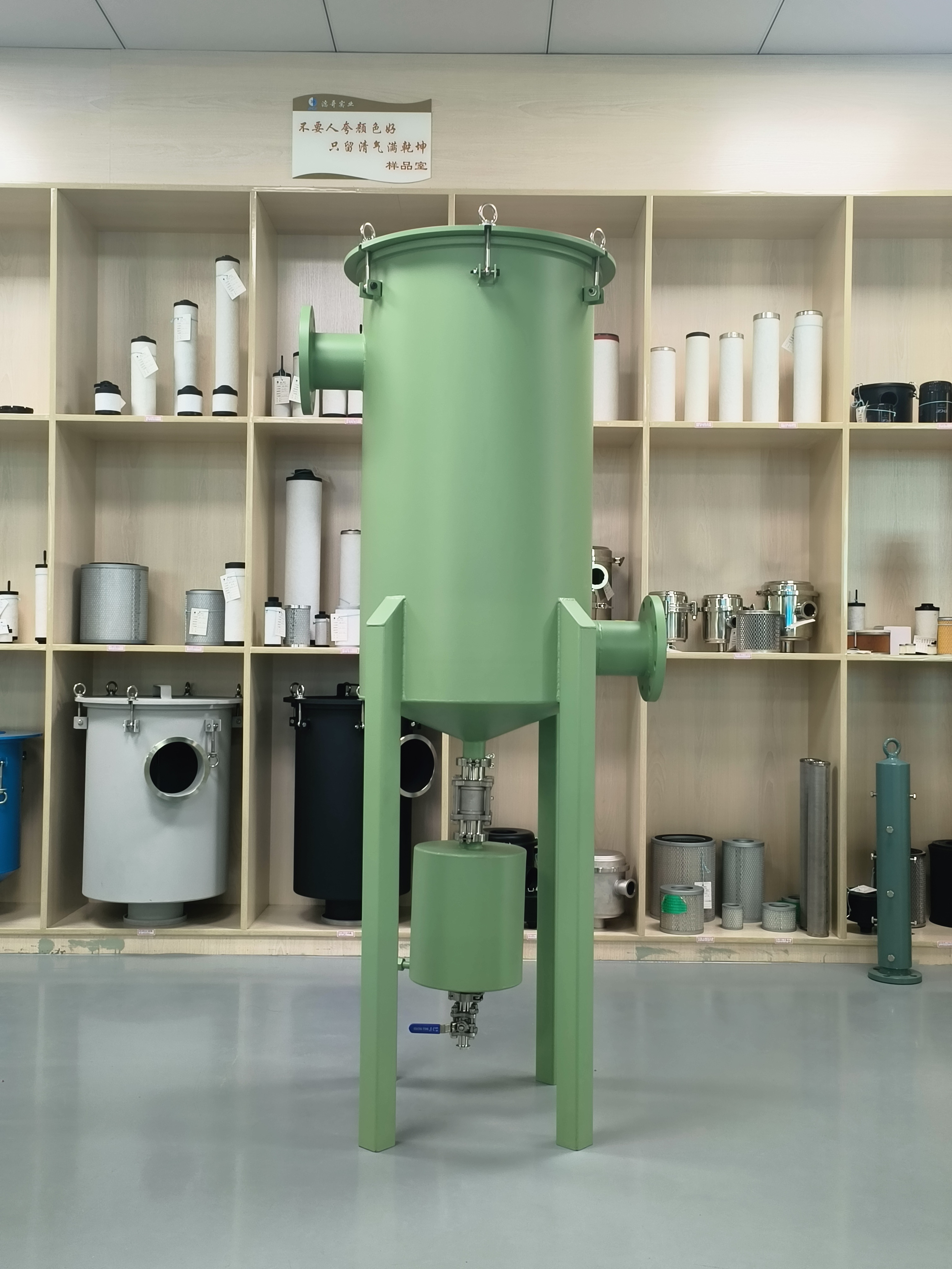 吸塑行业定制气液分离器，滤哥帮其解决问题